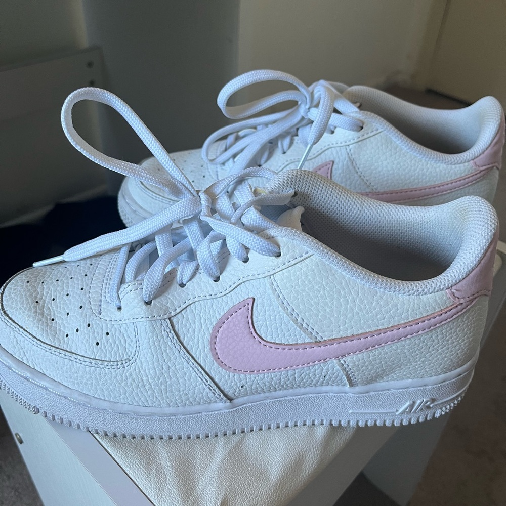 Pink Air Force 1
